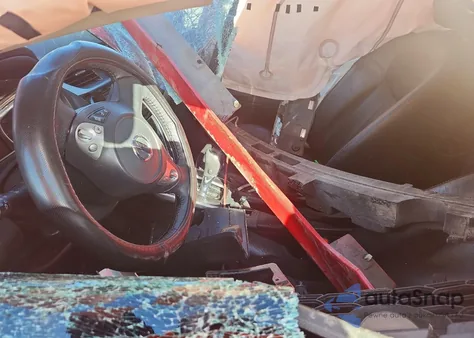 2018 Nissan Sentra S z USA, uszkodzony, nr VIN 3N1AB7AP7JY290377